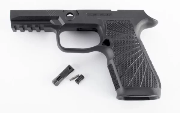 WILSON COMBAT GRIP MOD WCP320 CARRY BLK